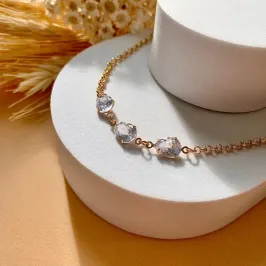 Pulseira charme três gotas em zircônia