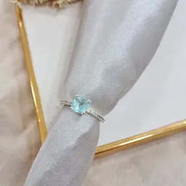 Anel solitario cravejado zirconia quadrada cores prata