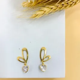 Brinco m metamorfose com zircônia de coração