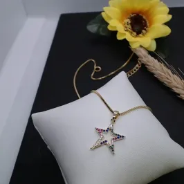 Colar pingente estrela color