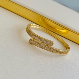 Bracelete cravejado zircônias