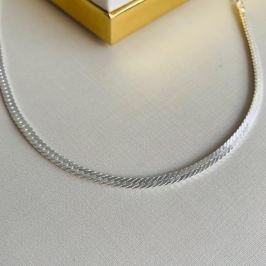 Choker luxo fita