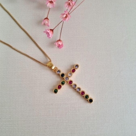 Colar Cruz Max Cravejada colors