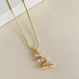 Colar Voltas Cravejadas