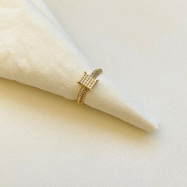 Anel luxo quadrado cravejado