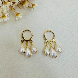 brinco argolinha Três Pérola em gota