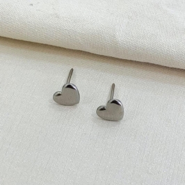 Brinco coração liso