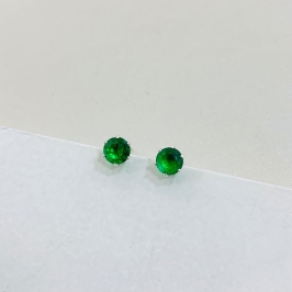 Brinco ponto de luz verde g