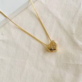 Colar coração com patinha