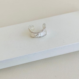 Piercing fake bordas cravejadas