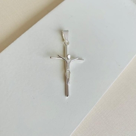 Pingente cruz com Cristo liso