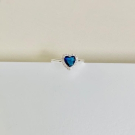 Anel coração zirconia azul