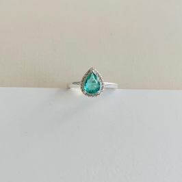 Anel gota zirconia verde