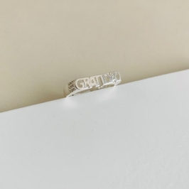 Anel GRATIDÃO lateral cravejada