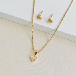 Conjunto micro coração cravejada