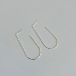 Brinco argola em U