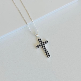 Colar lux cruz cravejado black