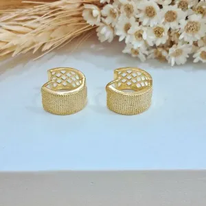 Argolinha detalhe áspero redonda