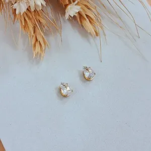 Brinco gota de zircônia M