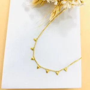Choker com triângulos