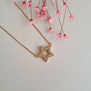 Colar Estrela Cravejada
