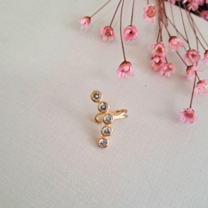 Piercing 5 esferas cravejadas