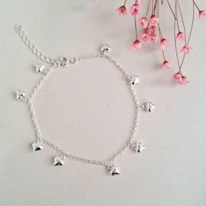 Tornozeleira com corações