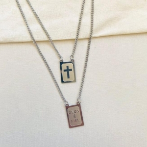 Escapulário Deus é fil + Cruz Steel