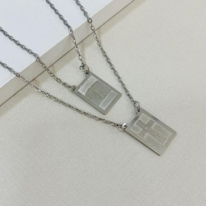 Escapulário Pai nosso na bíblia Steel