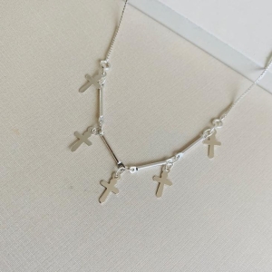 Tornozeleira 5 cruz prata