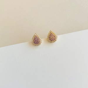 Brinco gota cravejado lilas e cristais