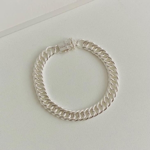 Pulseira luxo grumet fecho gaveta cruz cravejada