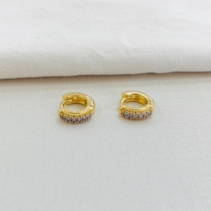 Argolinha lux cravejada especial