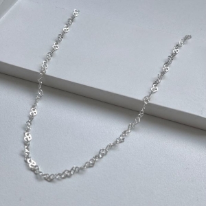 Choker corações em 3 bolinhas