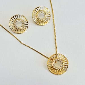 Conjunto luxo círculo cravejado Amanda