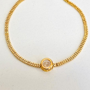 Pulseira fita com pingente