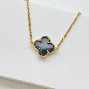 Pulseira trevo preto