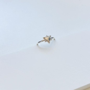 Anel coração liso com zirconias