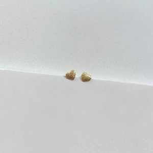 Brinco coração diamantado P