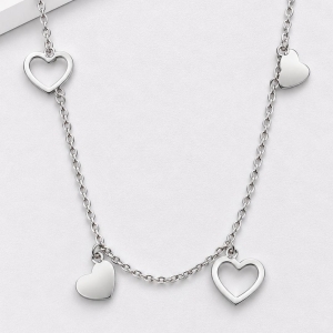 Choker corações penduradinhos