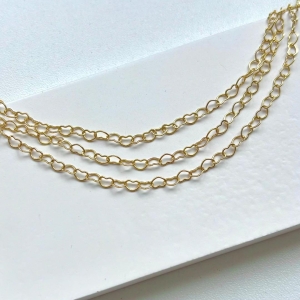 Pulseira tripla elos corações