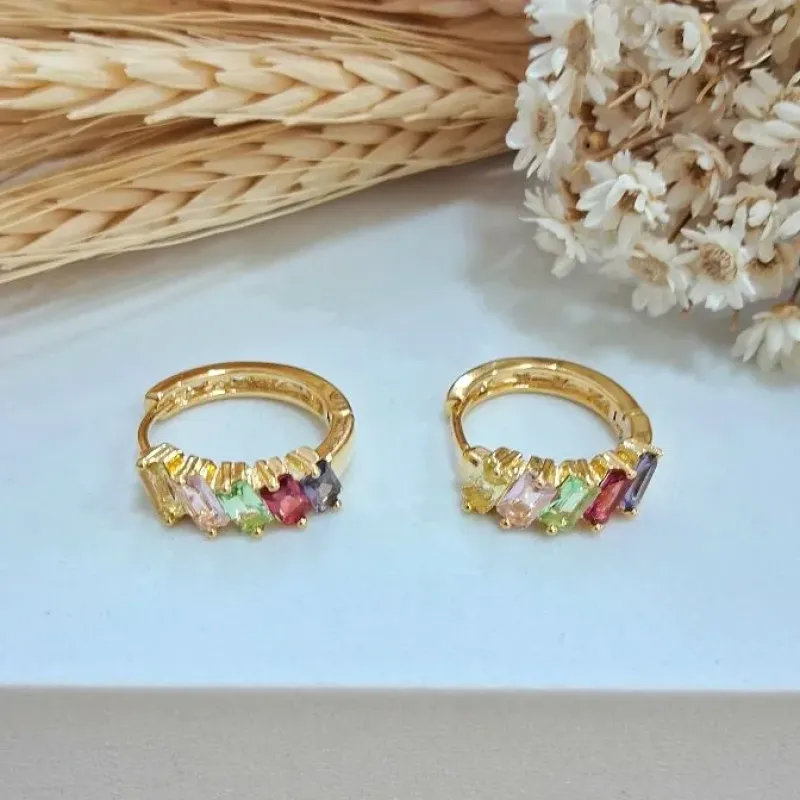 Argola zircônias baguete colors
