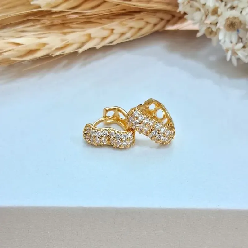 Argolinha p luxo coração cravejado com micro zircônias