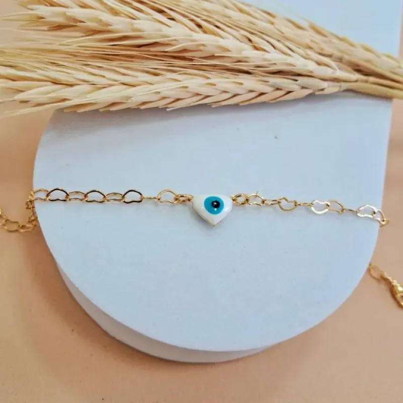 Pulseira corações com olho grego