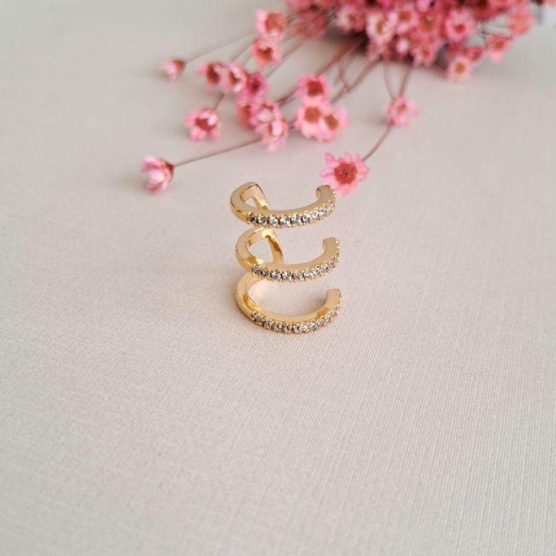Piercing ear cuff 3 fileiras cravejadas