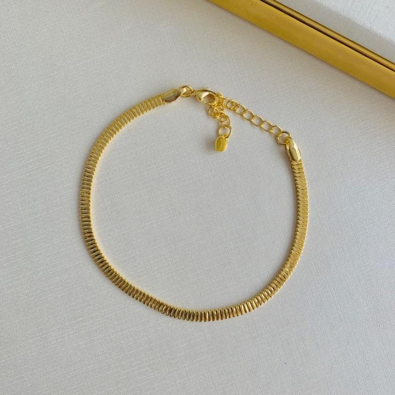 Pulseira luxo fita detalhes
