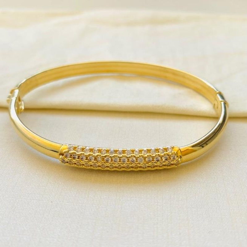 Bracelete Cravejado