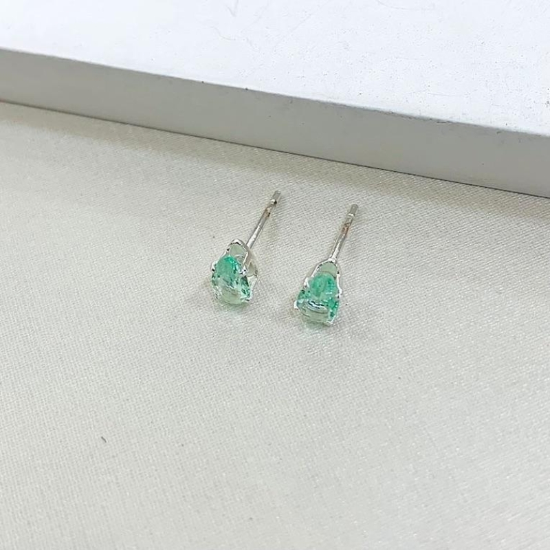 Brinco gota verde água m