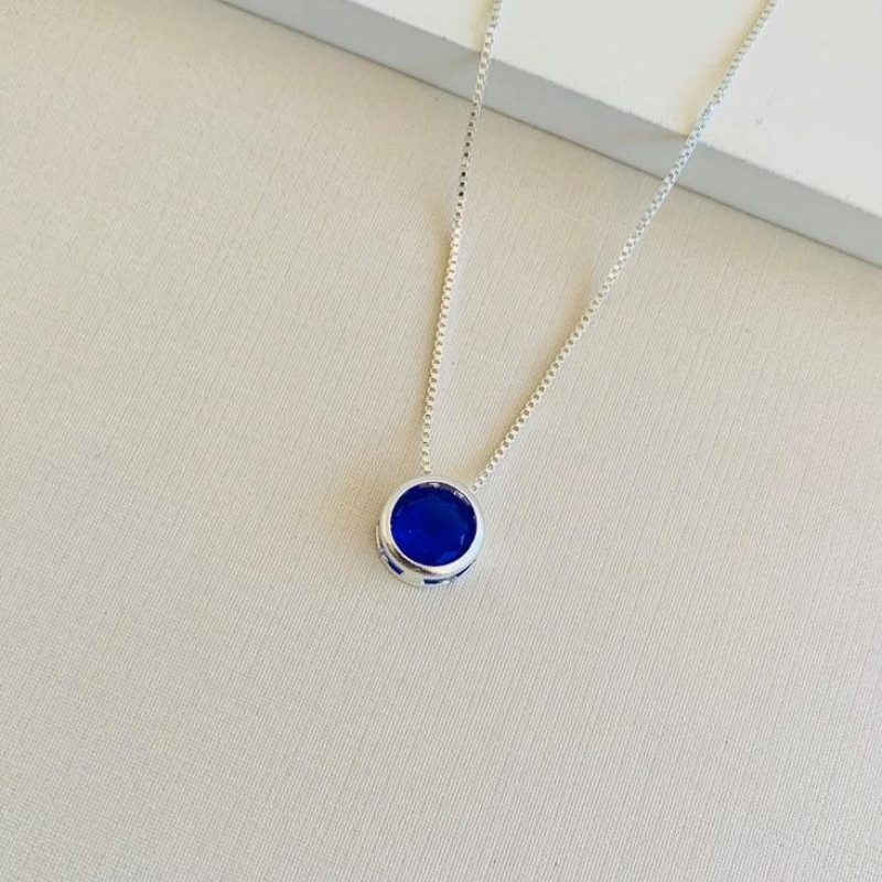 Colar pedra azul royal