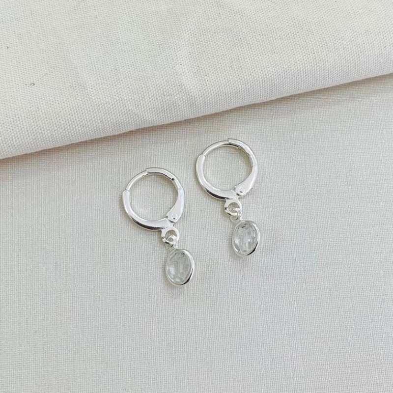 Argolinha zirconia transparente